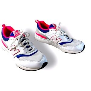 New Balance Women’s 997H Sz 7 Blue Pink